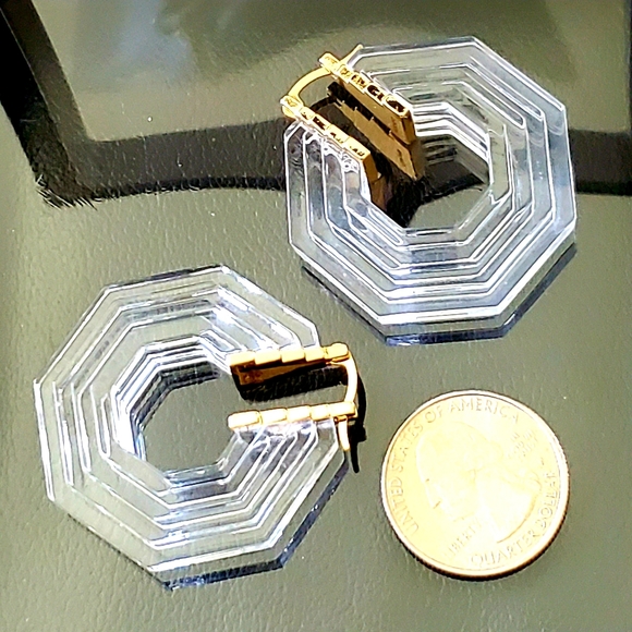 Clear Lucite & Gold 3D Earrings - Picture 4 of 6